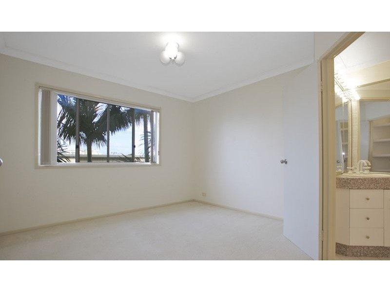 6/186 Prince Edward Parade, Redcliffe QLD 4020