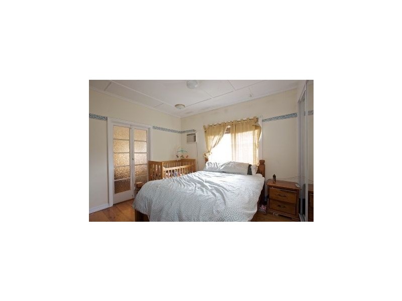 17 Maryborough Terrace, Scarborough QLD 4020
