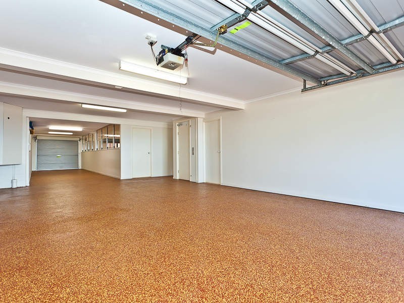 10 Gayundah Esplanade, Woody Point QLD 4019