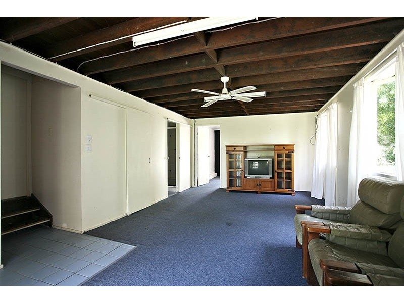 90 Centaur Street, Kippa-ring QLD 4021