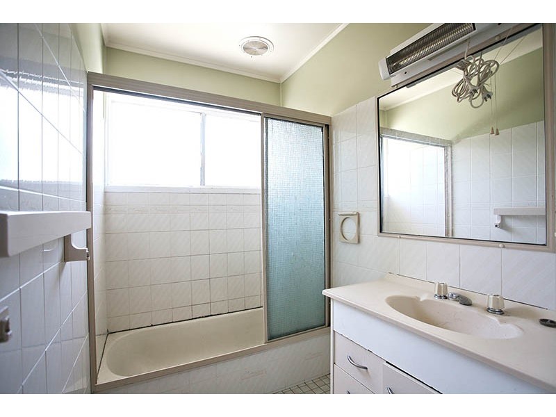 90 Centaur Street, Kippa-ring QLD 4021