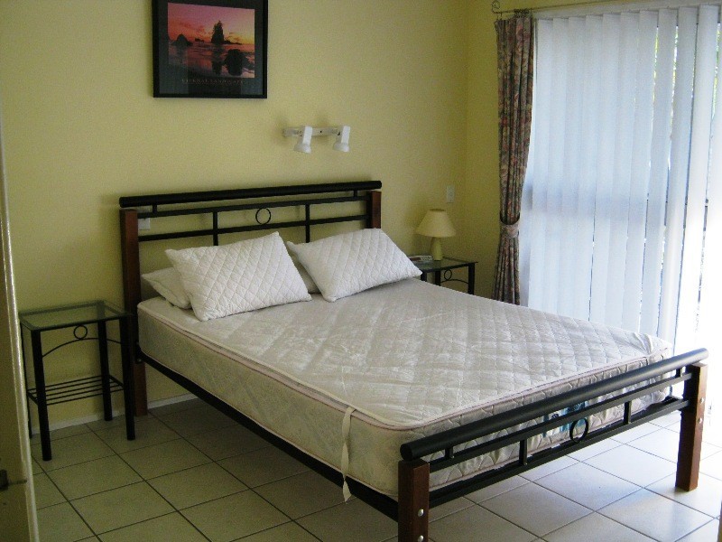 19 La Salle Drive, Scarborough QLD 4020