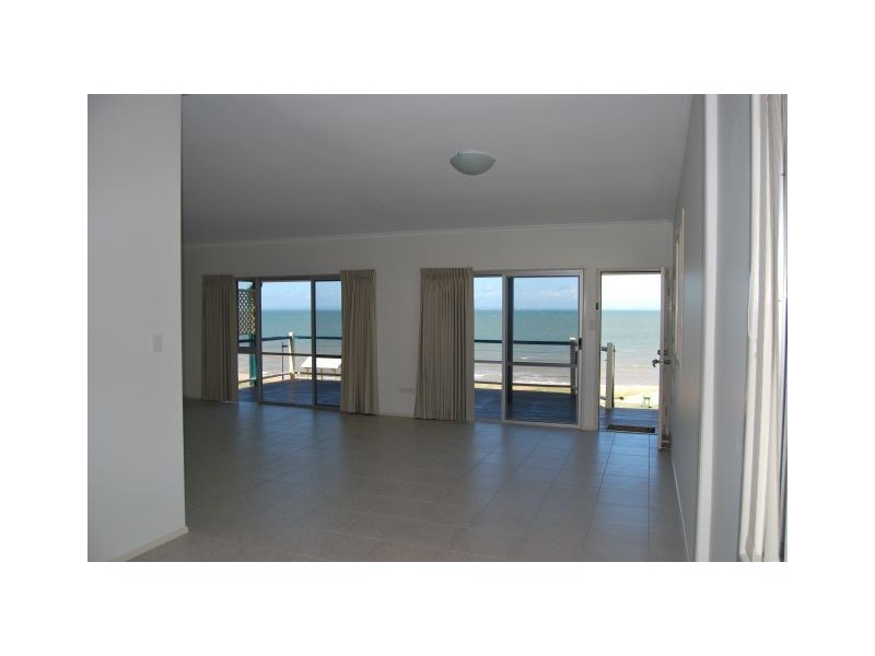 101 Flinders Parade, Scarborough QLD 4020