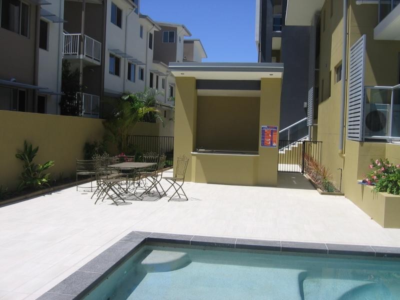 10/10 Georgina Street, Woody Point QLD 4019
