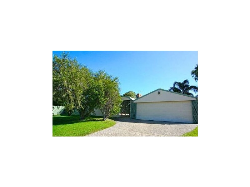 11 Streeton Court, Rothwell QLD 4022