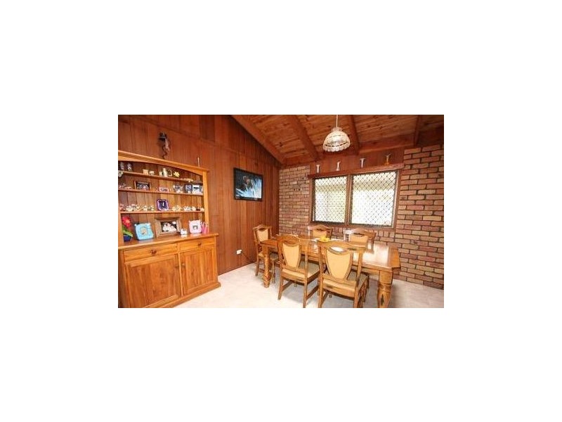 11 Streeton Court, Rothwell QLD 4022