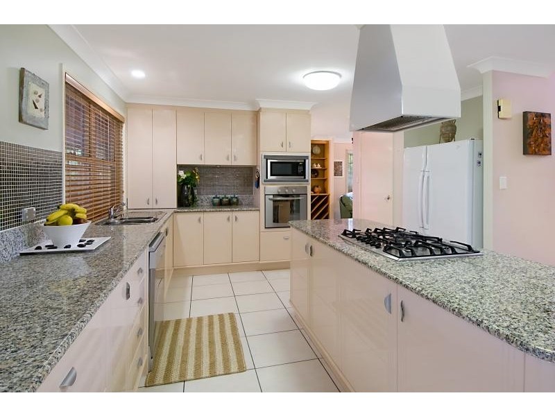 3 FROST STREET, Clontarf QLD 4019