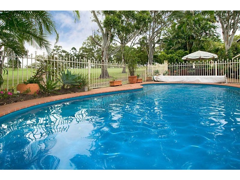 3 FROST STREET, Clontarf QLD 4019