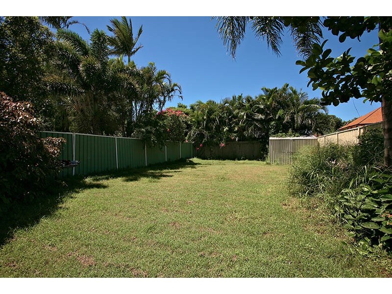12 Turner Street, Scarborough QLD 4020