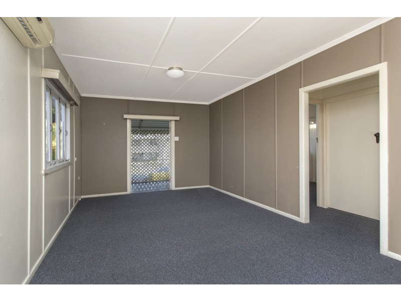 24 Sorrento Street, Margate QLD 4019