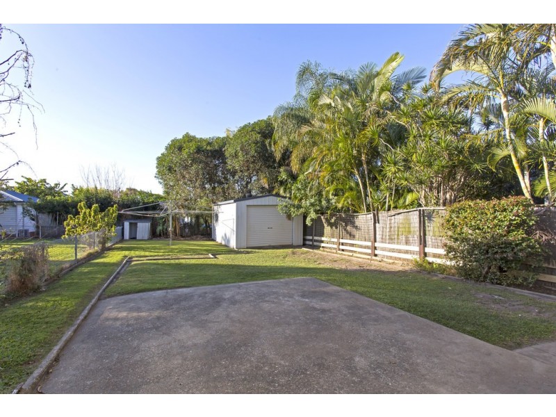 24 Sorrento Street, Margate QLD 4019