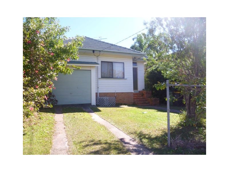 11 John Street, Redcliffe QLD 4020