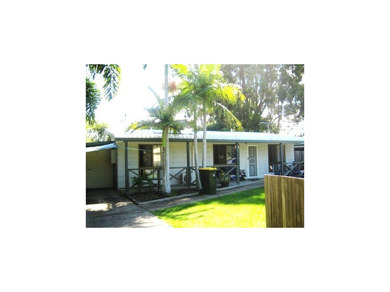 21 Roma Street, Scarborough QLD 4020
