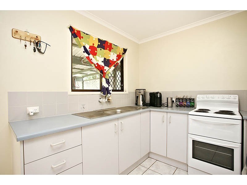 21 Roma Street, Scarborough QLD 4020
