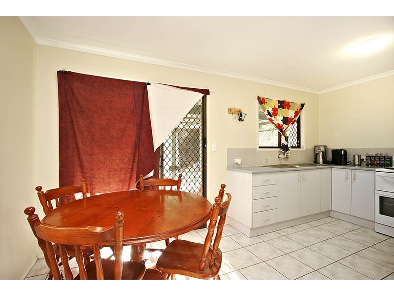 21 Roma Street, Scarborough QLD 4020