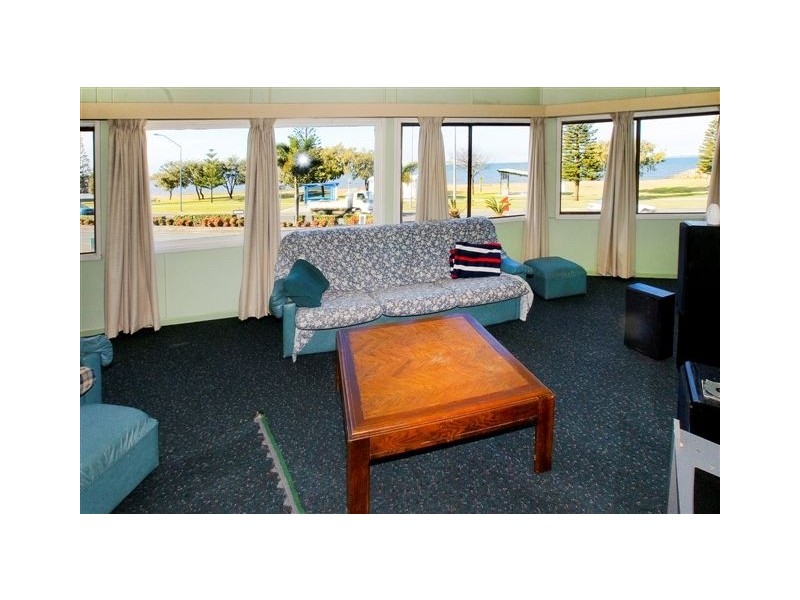 160 Hornibrook Esplanade, Clontarf QLD 4019