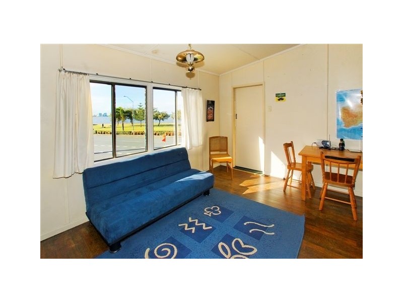 160 Hornibrook Esplanade, Clontarf QLD 4019