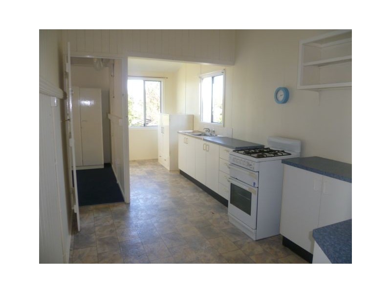 15 Silvester Street, Redcliffe QLD 4020