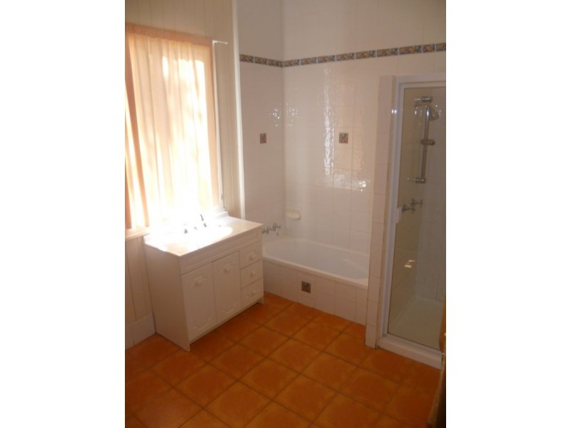 15 Silvester Street, Redcliffe QLD 4020