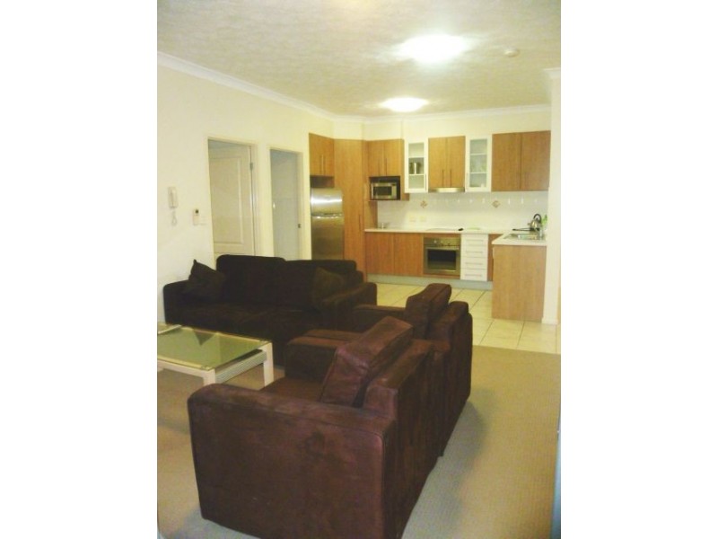 4/41 Anzac Avenue, Redcliffe QLD 4020