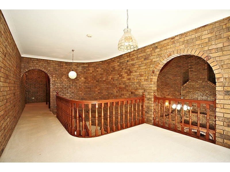 43 Sunnyside Road, Newport QLD 4020