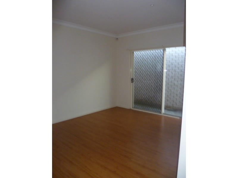 18 Foambark Street, North Lakes QLD 4509