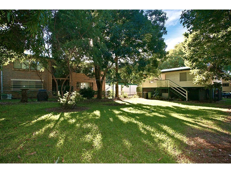 13 Grant Street, Redcliffe QLD 4020