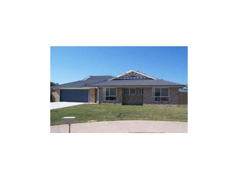 8 Hoddle Court, Rothwell QLD 4022