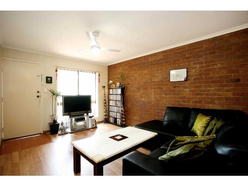 2/9 Queen Street, Scarborough QLD 4020