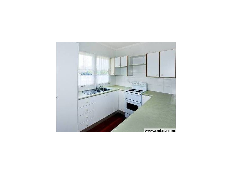 532 Oxley Ave, Redcliffe QLD 4020