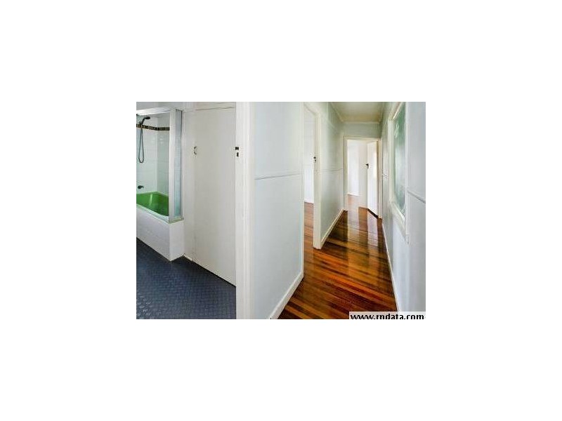 532 Oxley Ave, Redcliffe QLD 4020