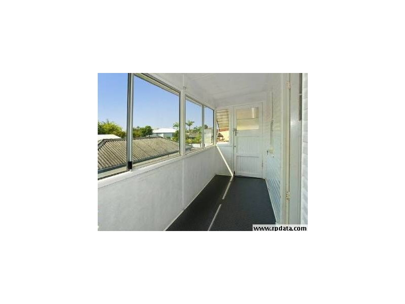 532 Oxley Ave, Redcliffe QLD 4020