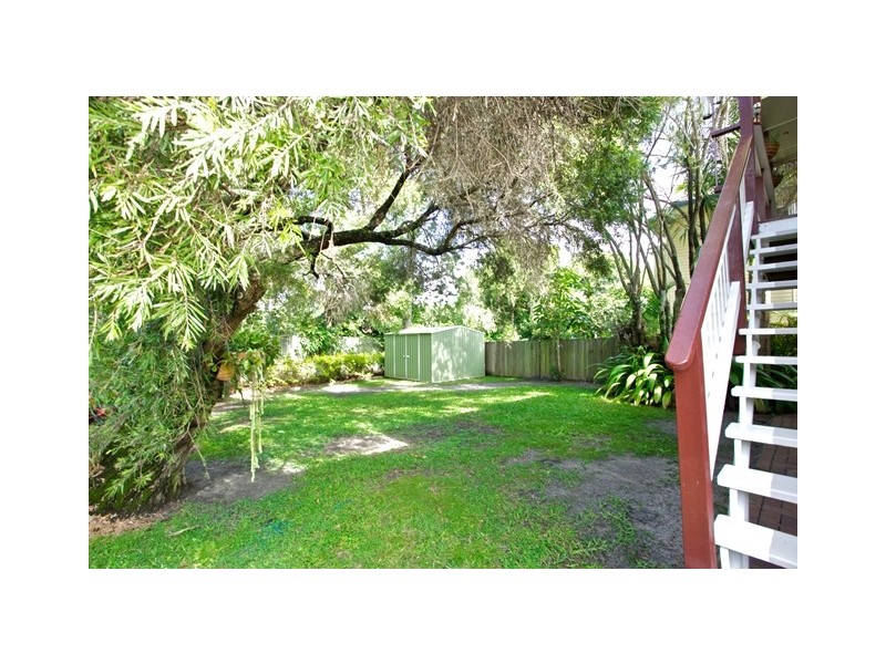 1 Louis Street, Redcliffe QLD 4020