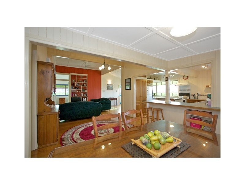 1 Louis Street, Redcliffe QLD 4020