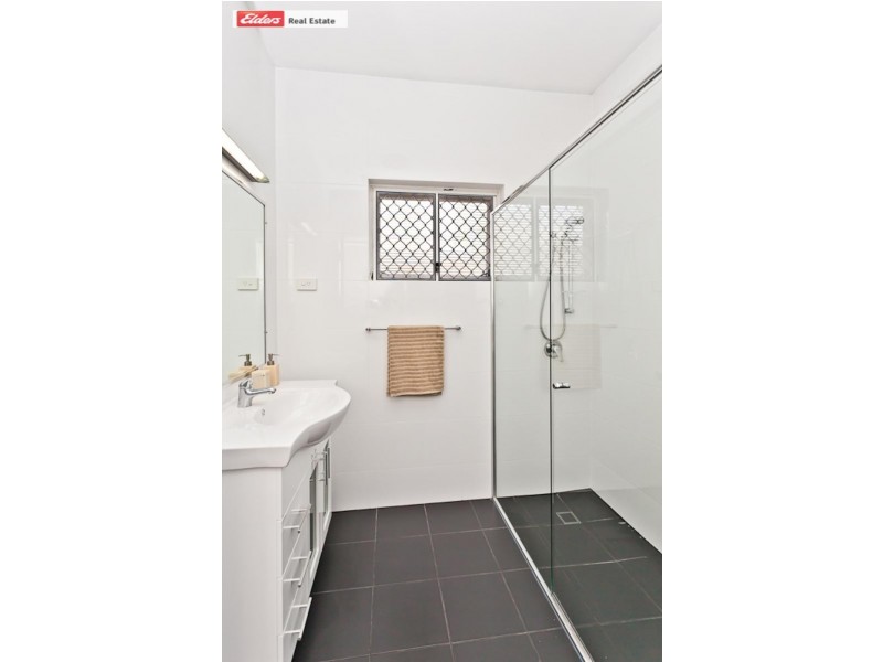 11 Hardiman Street, Woody Point QLD 4019