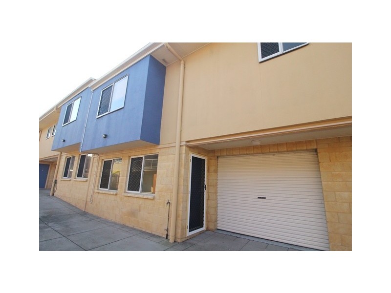 8/35 John Street, Redcliffe QLD 4020