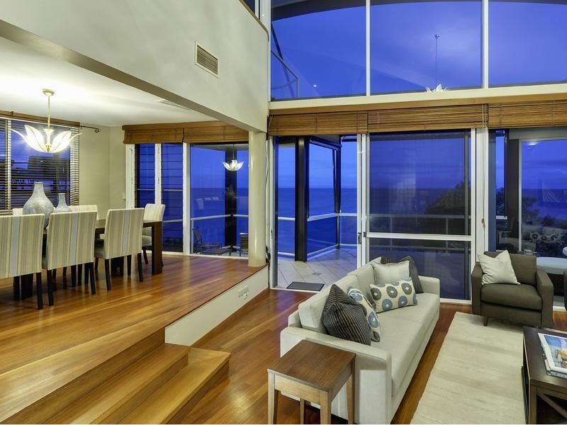 74 Prince Edward Parade, Redcliffe QLD 4020