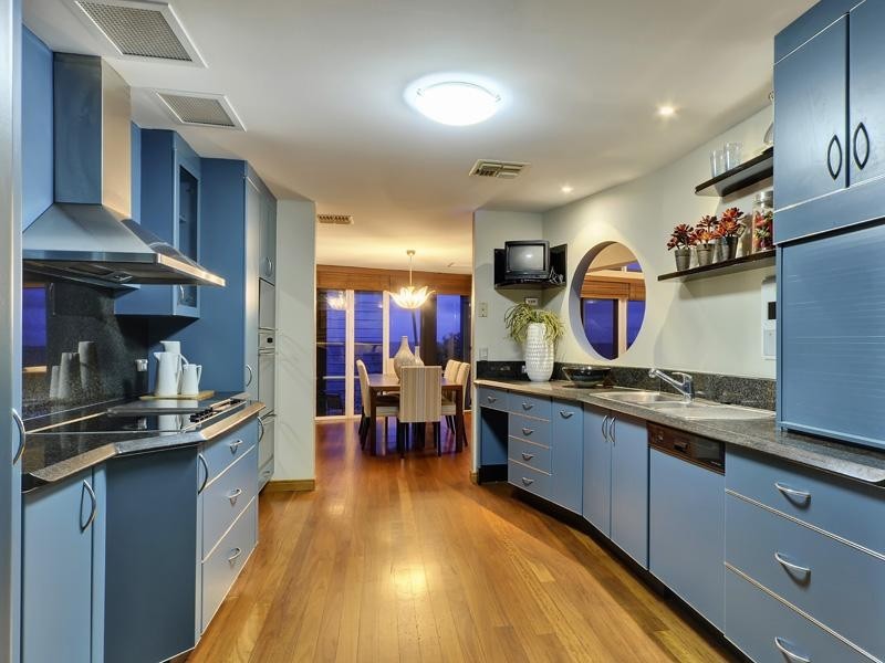 74 Prince Edward Parade, Redcliffe QLD 4020