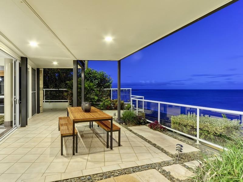74 Prince Edward Parade, Redcliffe QLD 4020