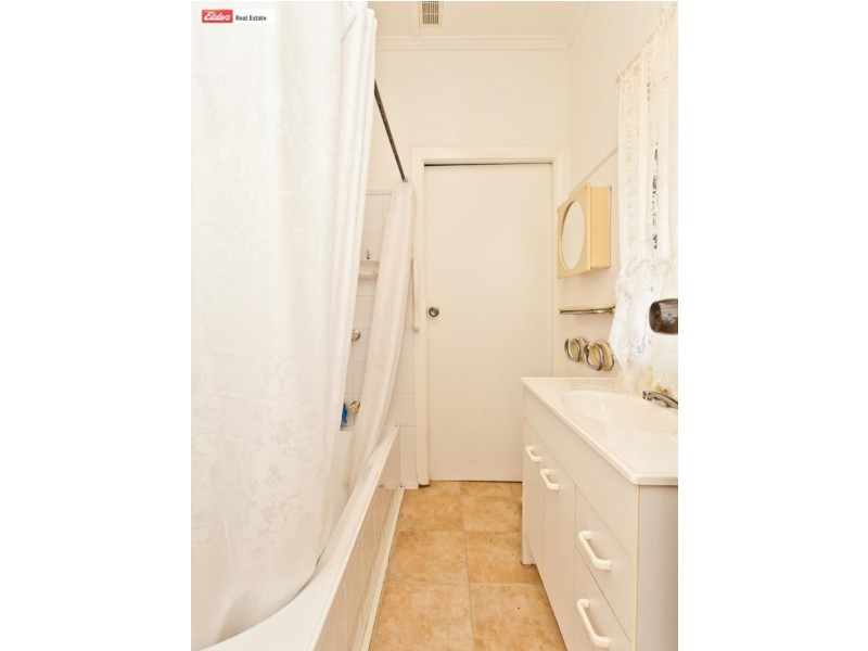 70 Dover Road, Margate QLD 4019