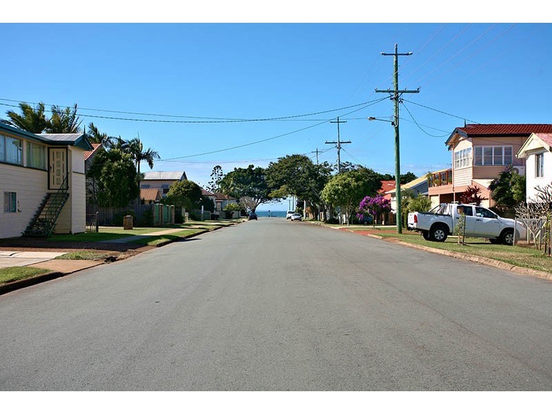 2/22 Silvester Street, Redcliffe QLD 4020