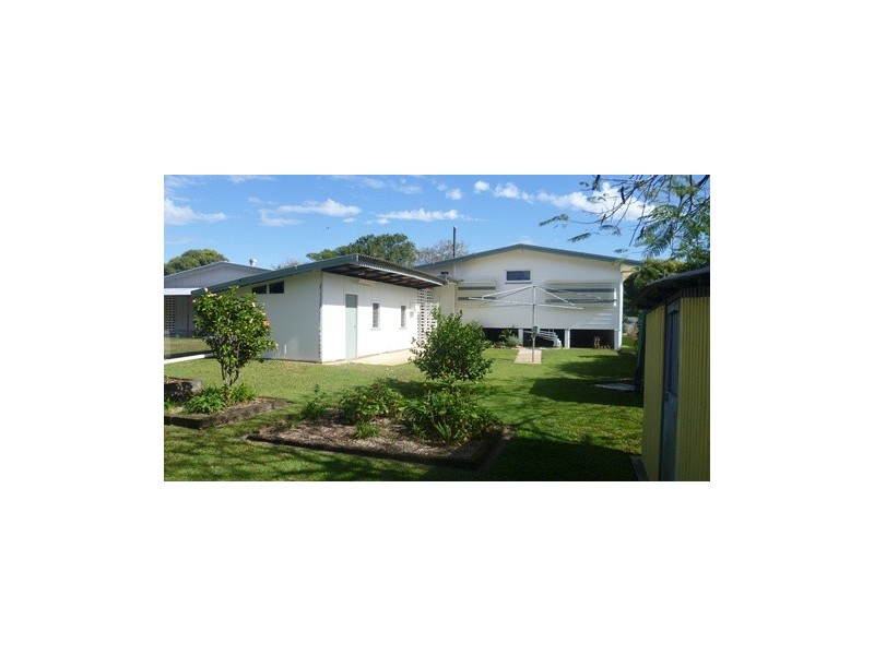 82 Thomas Street, Clontarf QLD 4019