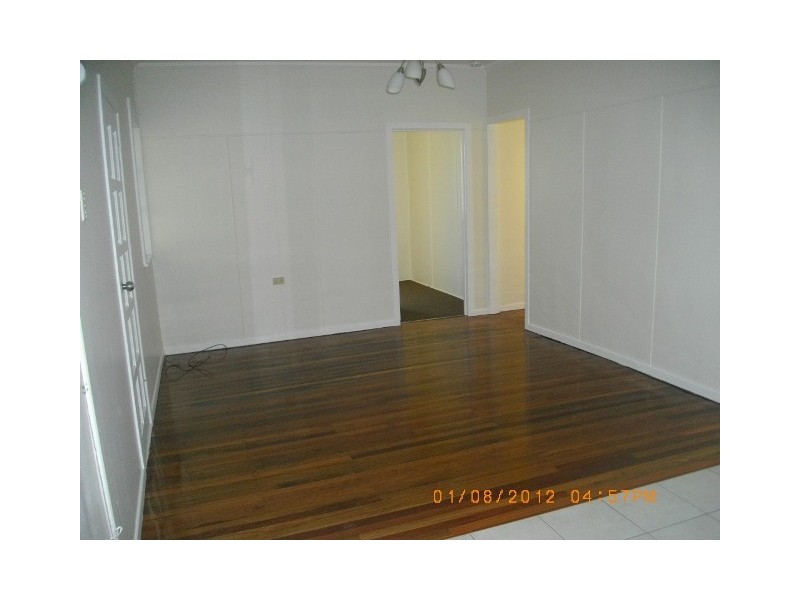 16 Sunnyside Road, Scarborough QLD 4020