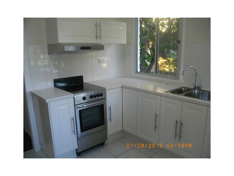 16 Sunnyside Road, Scarborough QLD 4020