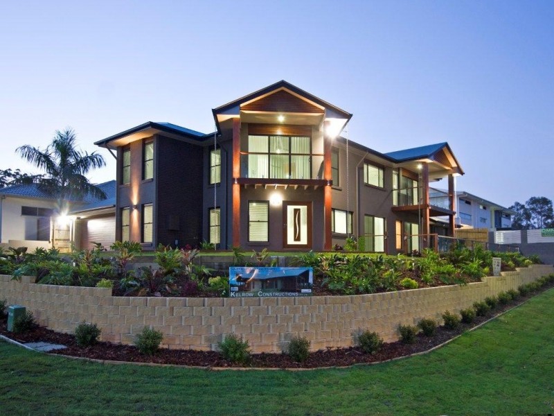 7 Cassia Street, Bridgeman Downs QLD 4035