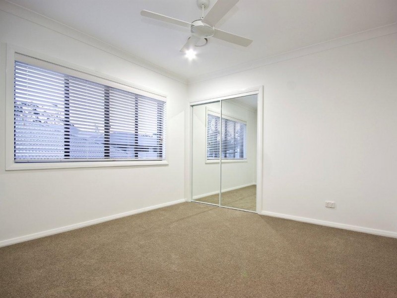 7 Cassia Street, Bridgeman Downs QLD 4035