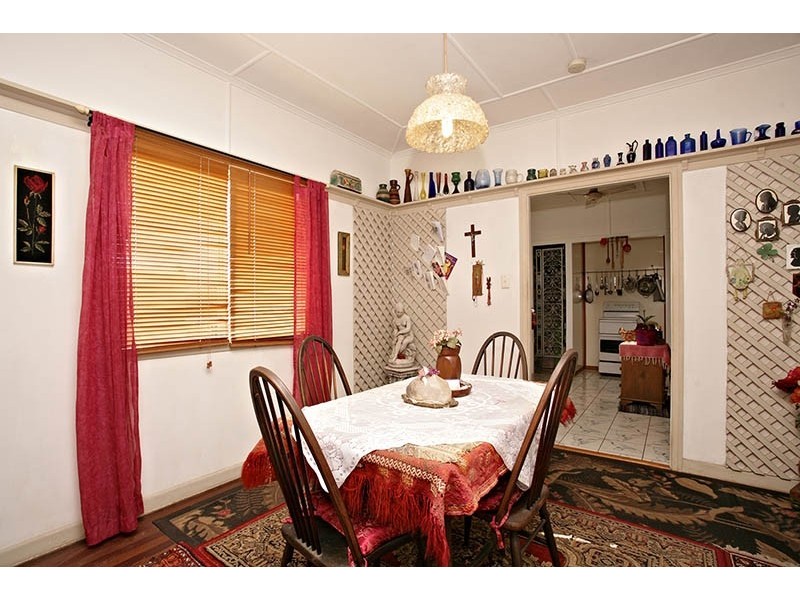 170 Prince Edward Parade, Scarborough QLD 4020