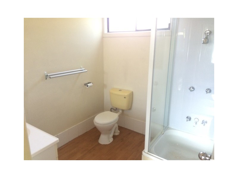 456 Oxley Avenue, Redcliffe QLD 4020