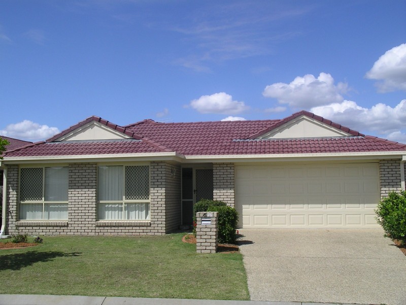 6 Whitfield Crescent, North Lakes QLD 4509