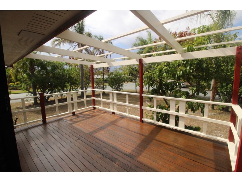 9 Kelly Court, Redcliffe QLD 4020